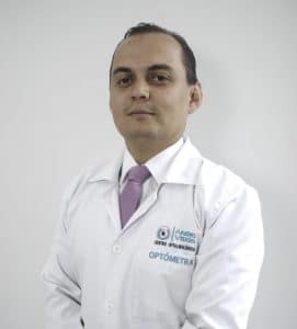 Opt. Alejandro Lalama MSc.